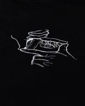 Control Devil Makima Black Tee